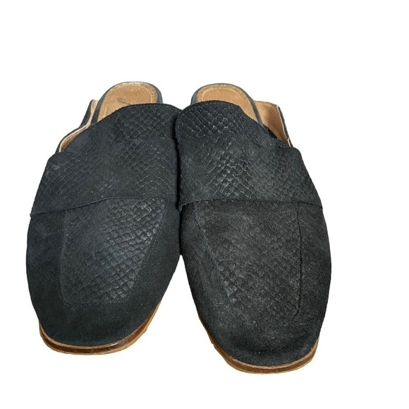 Free People At Ease Black Slip On Loafer Mule - Picture 2 of 4